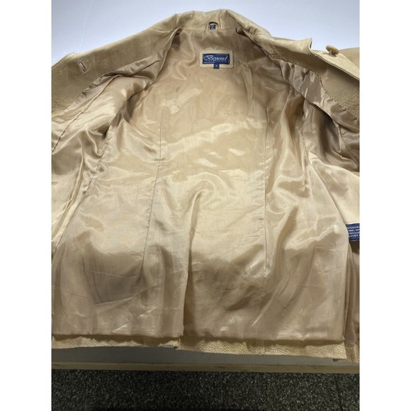 Women's Tan Leather Jacket - Picture 9 of 16